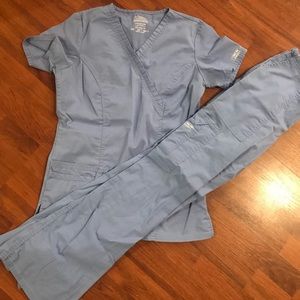 Women’s Cherokee scrub set size XXS